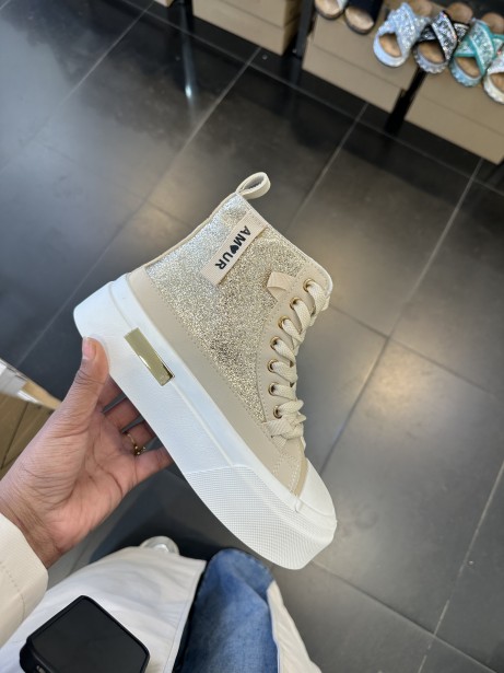 ZAPAS LOVE DORADAS