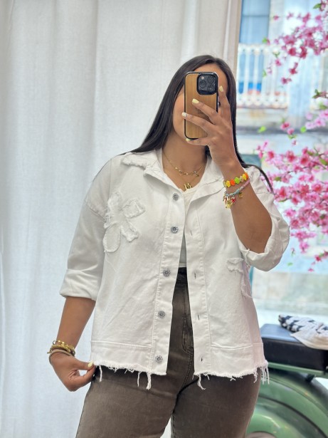CHAQUETA CONCHI BLANCA