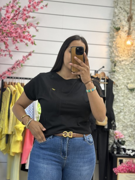 CAMISETA CORONA NEGRA