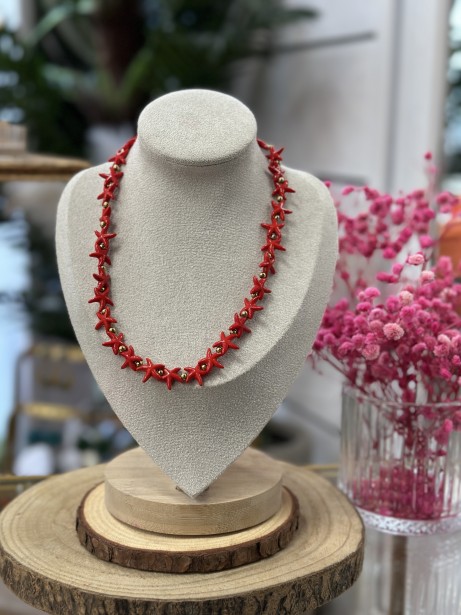 COLLAR ESTRELLA ROJO
