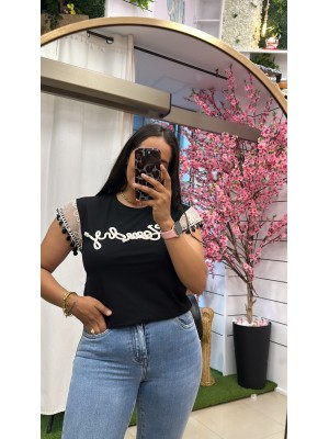 CAMISETA LOVE NEGRA