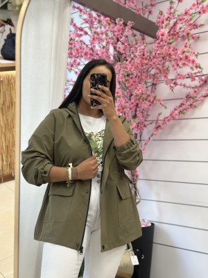 CHAQUETA IMPERMEABLE