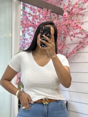 CAMISETA V