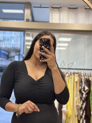 CAMISETA NERE NEGRA