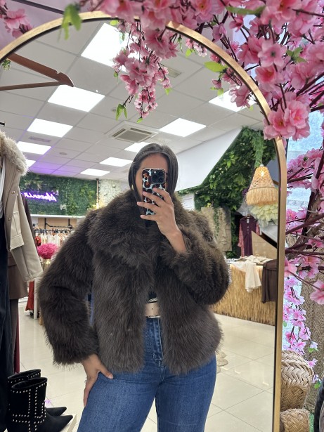 CHAQUETA PELO NAIRA