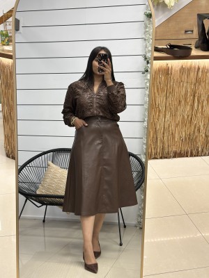 FALDA POLIPIEL MIDI CHOCO