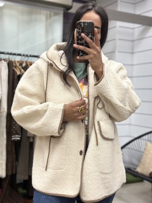 CHAQUETA BORREGUILLO