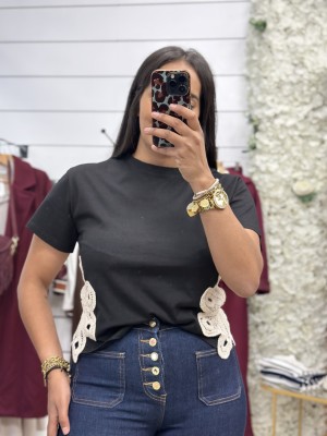 CAMISETA ESTRELLA NEGRA
