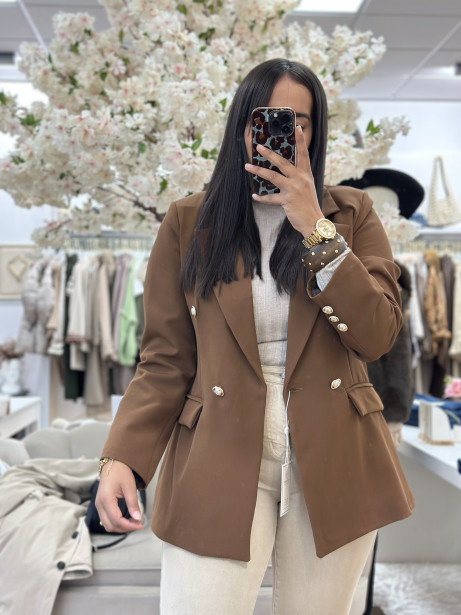 AMERICANA ARA MARRÓN