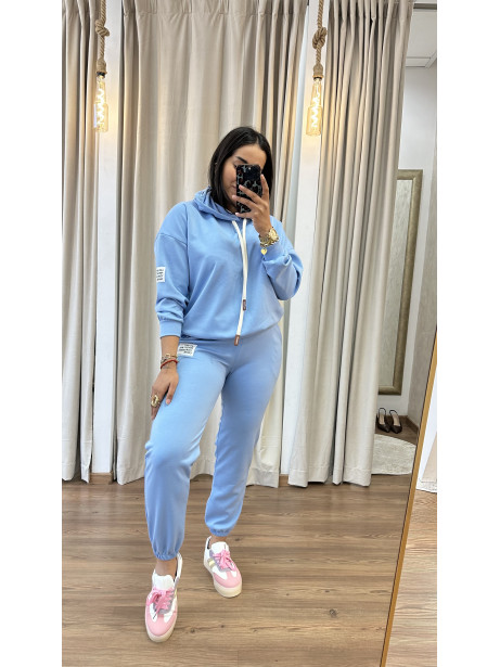 CHANDAL IRENE AZUL