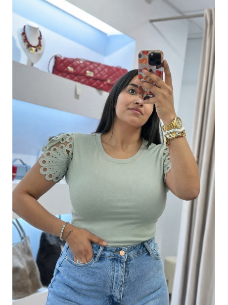 CAMISETA CAMILA VERDE