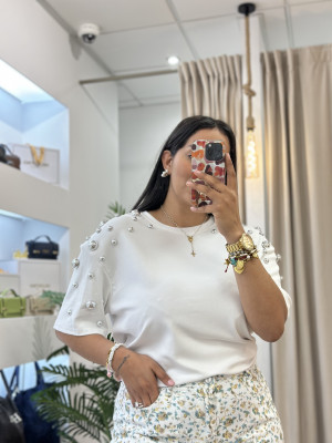 CAMISETAS TACHAS BLANCA