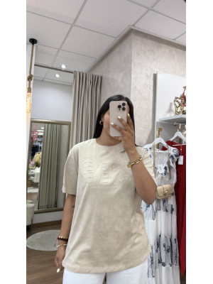CAMISETA LONGE BEIS