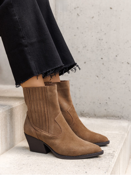 BOTA PIEL CAMILA CAMEL