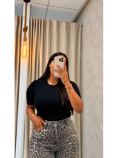CAMISETA PUNTO NEGRA