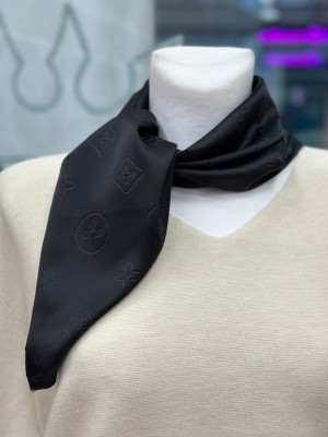 PAÑUELO CUELLO NEGRO